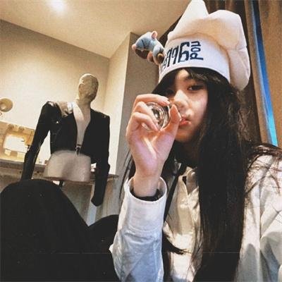 圈子里的男孩